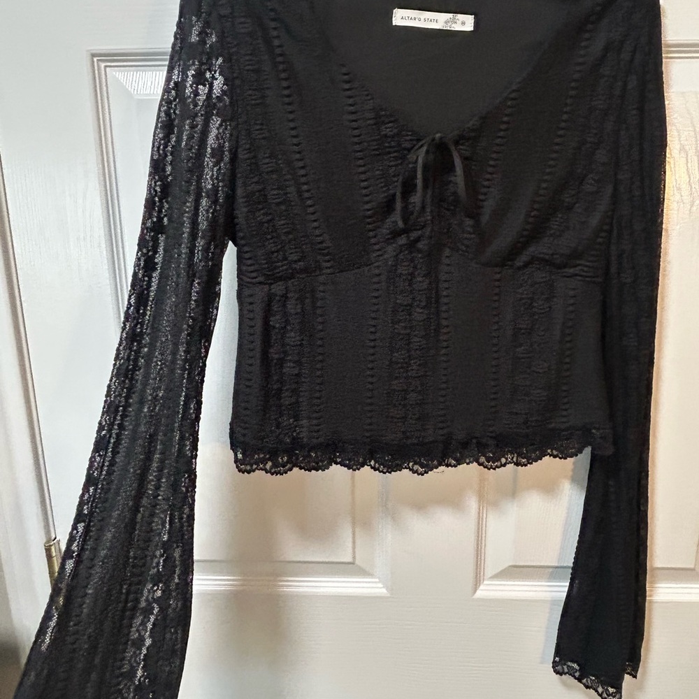 Altar’d state black Lace Top